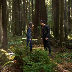 Foto Marie Avgeropoulos