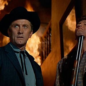 Foto Duelo de Titãs