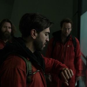 Foto Invasores - Nenhum Sistema Está à Salvo