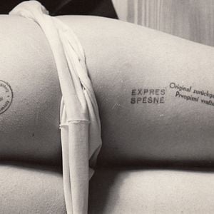 Foto Trens Estreitamente Vigiados