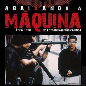 Foto Abaixando a Máquina