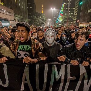 Foto Junho - O Mês que Abalou o Brasil