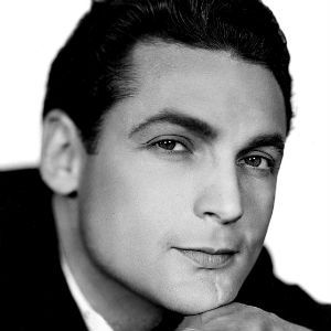 Foto Charles Farrell