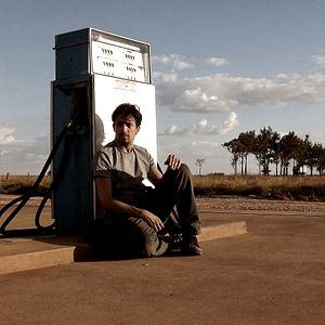 Foto Uma Dose Violenta de Qualquer Coisa