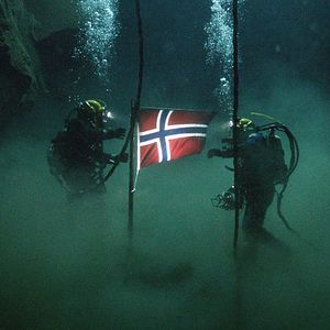 Foto Mergulho Profundo