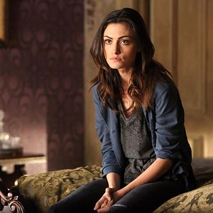 Foto Phoebe Tonkin