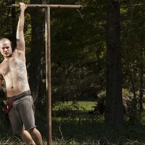 Foto Sobrevivendo ao Inferno