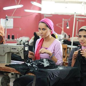 Foto Menina da fábrica