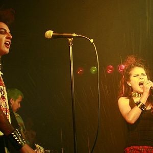 Foto Não Roubarás… A Menos Que Seja Necessário