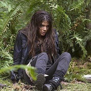 Foto Marie Avgeropoulos