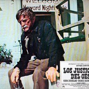 Foto Ambição Acima Da Lei