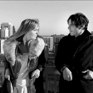 Foto In Search of a Midnight Kiss