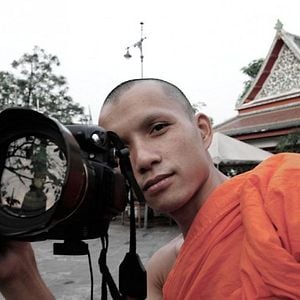 Foto Monk with a Camera