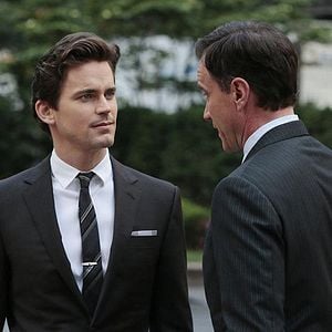 Foto White Collar