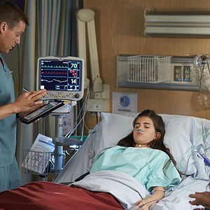 Foto Saving Hope