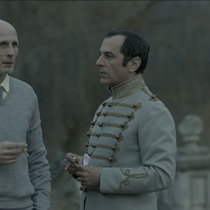 Foto Under Electric Clouds