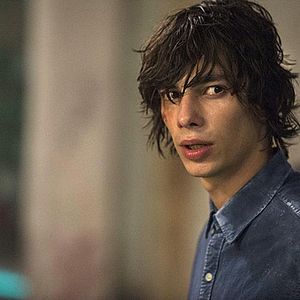 Foto Devon Bostick