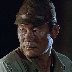 Foto Furyo, Em Nome da Honra