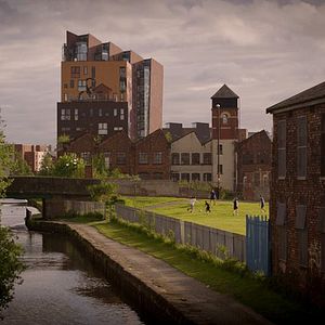 Foto Bounce: How the Ball Taught the World to Play