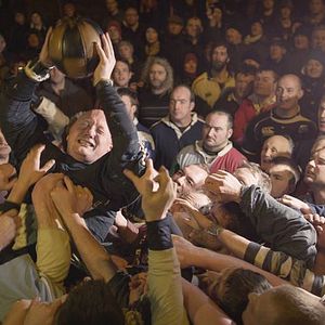 Foto Bounce: How the Ball Taught the World to Play