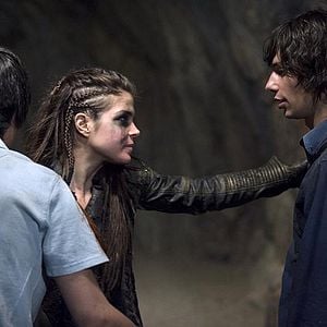 Foto Marie Avgeropoulos