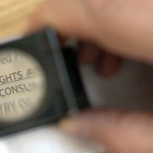 Foto Sujeito a Termos e Condições