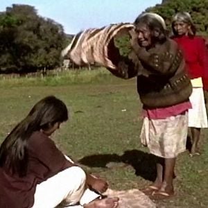 Foto A Nação que Não Esperou por Deus