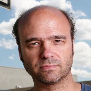 Foto Scott Adsit