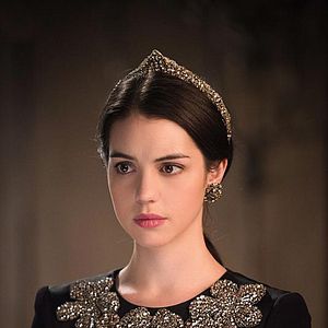 Foto Reign