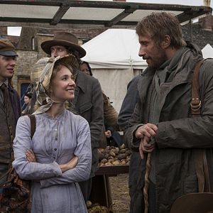 Foto Longe Deste Insensato Mundo