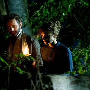 Foto Longe Deste Insensato Mundo