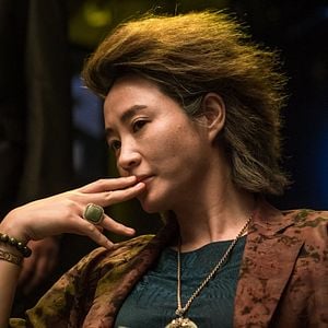 Foto A Menina do Guarda-volume