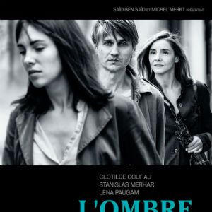 Foto À Sombra de Duas Mulheres