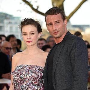 Foto Longe Deste Insensato Mundo