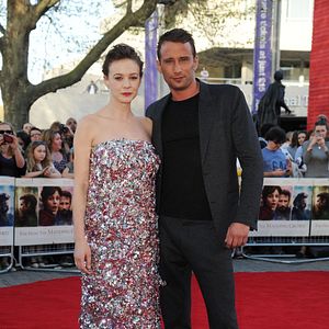 Foto Longe Deste Insensato Mundo