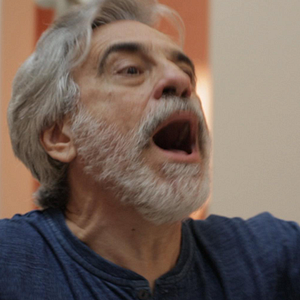 Foto Cordilheiras no Mar: A Fúria do Fogo Bárbaro