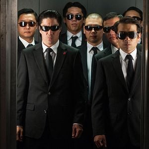 Foto Everly - Implacável e Perigosa