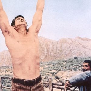 Foto Valdez, O Mestiço