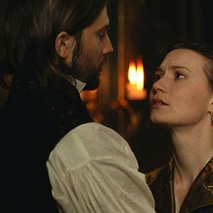 Foto Logan Marshall-Green