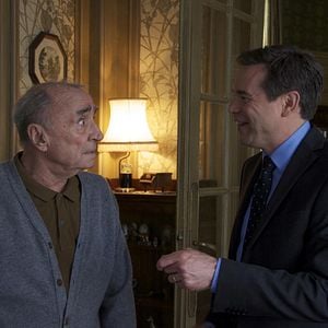 Foto A Estudante e o Senhor Henri