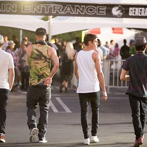 Foto Música, Amigos E Festa