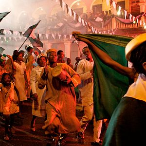 Foto Meio Sol Amarelo