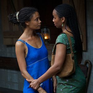 Foto Meio Sol Amarelo