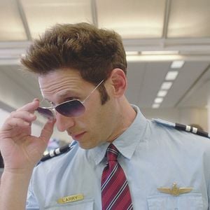 Foto Larry Gaye: O Comissário de Bordo Renegado