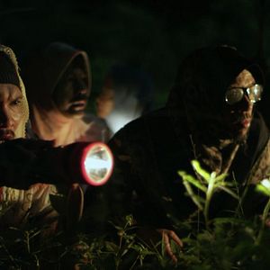 Foto Men Who Save the World