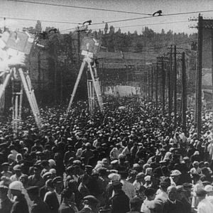 Foto Um Homem com uma Câmera