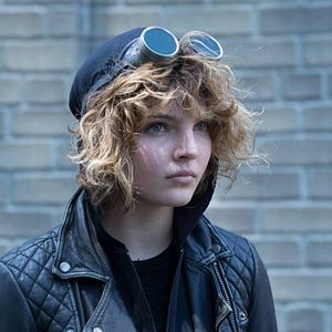 Foto Camren Bicondova