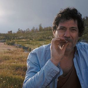 Foto El Complejo de Dinero