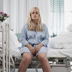 Foto Mulheres Vestindo Camisa de Homens