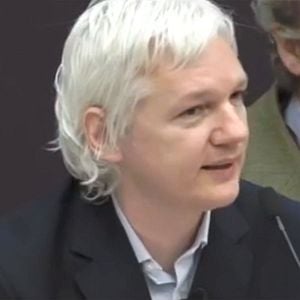 Foto Sujeito a Termos e Condições